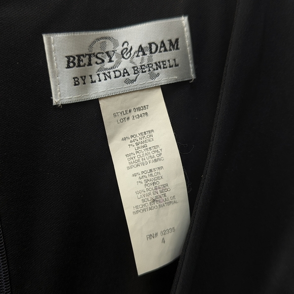 Betsy & Adam by Linda Bernell little black cocktail dress - Picture 4 of 5